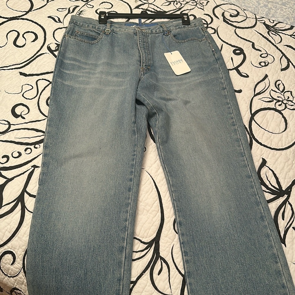 Escada boot cut jeans size 46